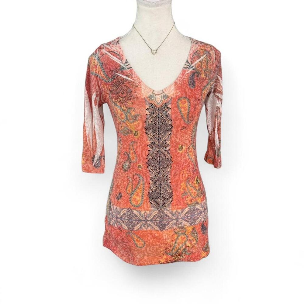 Orange paisley print fitted Mcbling Sledge USA Vintage Y2K  V-neckline. Size: L